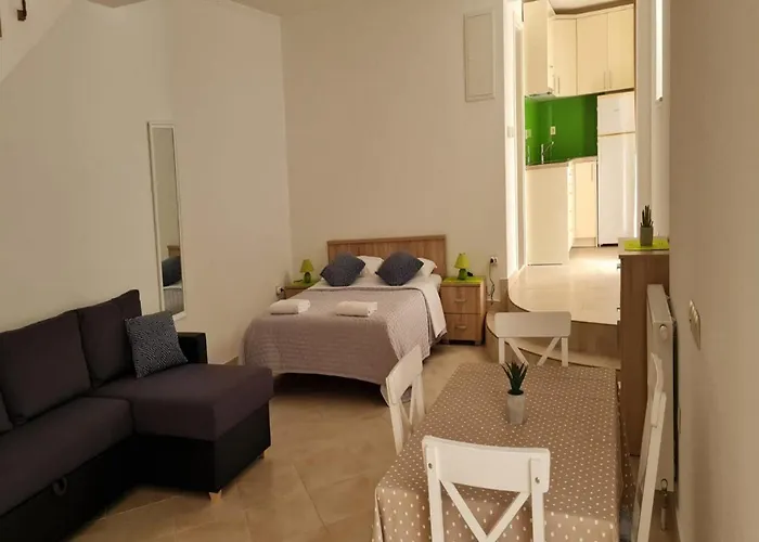 Casa vacanze Mico With Swimming Pool Drvenik (Split-Dalmatia)