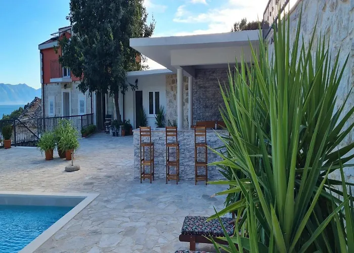 Casa vacanze Mico With Swimming Pool Drvenik (Split-Dalmatia)