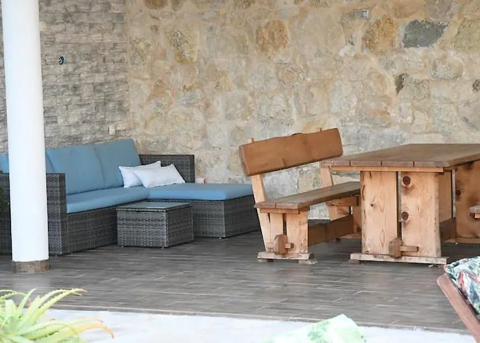 Mico With Swimming Pool Casa vacanze *