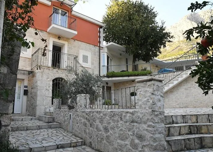 Mico With Swimming Pool * Drvenik (Split-Dalmatia)